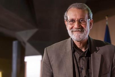 İran, İsrail'in "Öldürdük" dediği Laricani'nin mesajını paylaştı