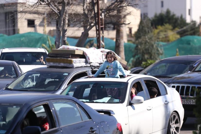 İsrail saldırıları nedeniyle Lübnandan ayrılan 10 binden fazla kişi Suriyeye geçti