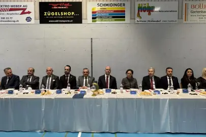 İsviçre'de Uluslararası Demokratlar Birliği iftar programı düzenledi