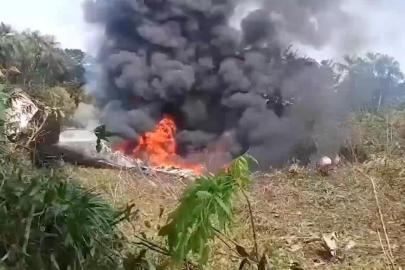 Kolombiya'da askeri nakliye uçağının düşmesi sonucu ölenlerin sayısı 66'ya yükseldi