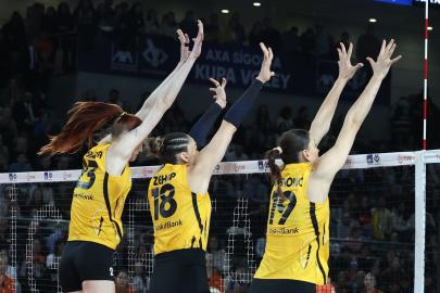 Kupa Voley'de şampiyon VakıfBank