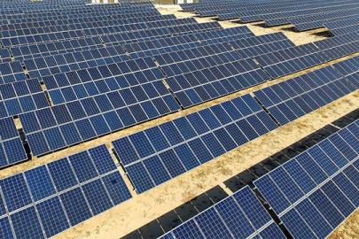 Maliyet baskısı güneş paneli sektörünü dönüştürüyor