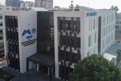 Mersin Büyükşehir Belediyesi'ne operasyon! Çok sayıda gözaltı var