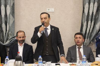 MHP Sivas Milletvekili Özyürek, Zara'da iftara katıldı