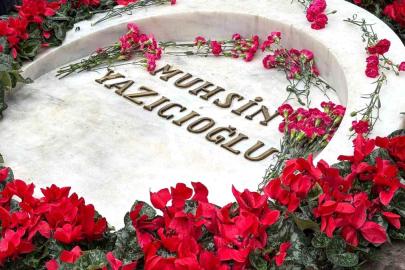 Muhsin Yazıcıoğlu, vefatının 17. yıldönümünde kabri başında anıldı