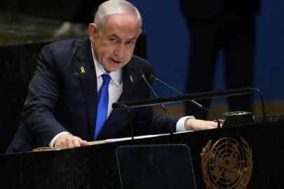 Netanyahu, İran'a saldırıların ne zaman biteceğine dair İsrail'e ayrı, uluslararası kamuoyuna ayrı konuştu