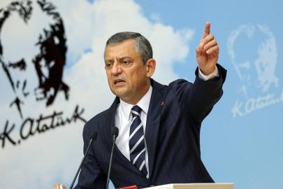 Özgür Özel'den "mutlak butlan" çıkışı: Aha da teslim olursam ne olsun