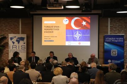 Paris'te "Türkiye-NATO: Gelecek Perspektifleri" başlıklı konferans düzenlendi