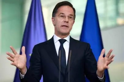 Rutte'den Türkiye açıklaması: "5. Madde'nin söz konusu olduğunu düşünmüyorum"