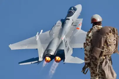 Savaş tarihinde bir ilk! İran: ABD'ye ait F-15 düşürüldü