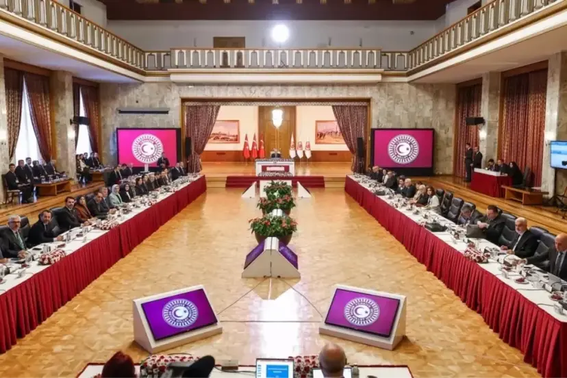 SETA, Milli Dayanışma, Kardeşlik ve Demokrasi Komisyonunun Nihai Raporu'nu yayımladı