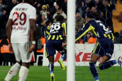 Sidiki Cherif'in gecesi! Fenerbahçe, ligde 2 hafta sonra kazandı