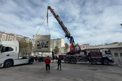 Sivas Devlet Hastanesine alınan yeni MR cihazı teslim edildi