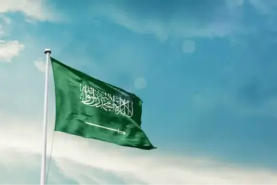 Suudi Arabistan: İki kentte 8 insansız hava aracı imha edildi