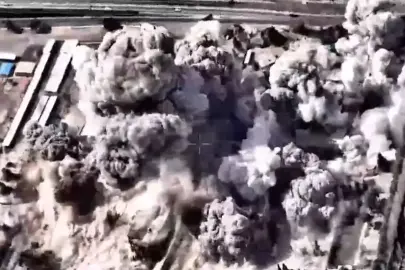 Tahran'ın kalbindeki karargaha saldırı anı kamerada