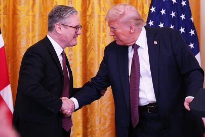 Trump'ın resti işe yaradı! Avrupa ülkesi ikinci gemiyi de yolluyor