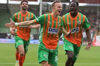 'Türkiye favori ama bizim için fark etmez' Alanyaspor'un yıldızından final sözleri!