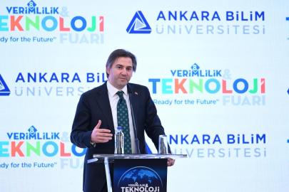 8. Verimlilik ve Teknoloji Fuarı kapsamında V.Talks paneli düzenlendi