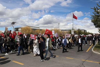 Ağrı İbrahim Çeçen Üniversitesi'nde "Filistin'e Destek Yürüyüşü" yapıldı