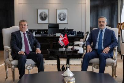 Bakan Fidan, KKTC Başbakanı Üstel ile görüştü