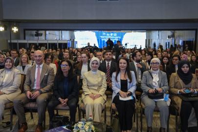 Bakan Göktaş, çocukların dijital ortamda korunmasına ilişkin toplantının kapanışında konuştu Açıklaması