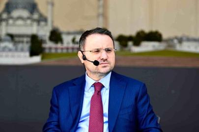 Bakan Gürlek Edirne'de gençlerle buluştu: "Adaleti hızlandırmak en büyük hedefimiz"