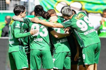 Bursaspor - Somaspor maçı Canlı Anlatım - TFF 1. Lig Bursa Soma Maç Skoru ve İstatistikleri