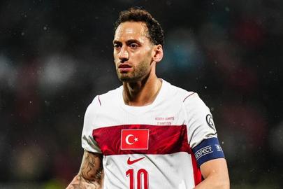 Büyük kaptan Hakan Çalhanoğlu! Zirveye çıktı...