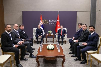 Cevdet Yılmaz, Antalya Diplomasi Forumu'nda üst düzey görüşmeler gerçekleştirdi