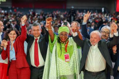 CHP Genel Başkanı Özel Küresel İlerici Seferberlik toplantısının kapanış oturumuna katıldı