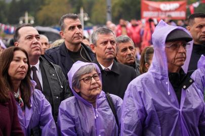 CHP Genel Başkanı Özel, Manisa'da toplu açılış törenine katıldı