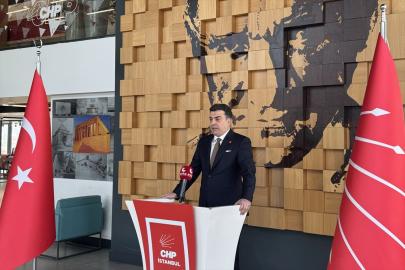 CHP Sözcüsü Emre İstanbul'da basın toplantısı düzenledi