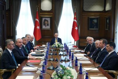 Cumhurbaşkanı Erdoğan Başkanlığında Yüksek İstişare Kurulu Toplantısı Gerçekleştirildi