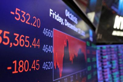 Dünya borsalarında 14 trilyon dolar buhar oldu