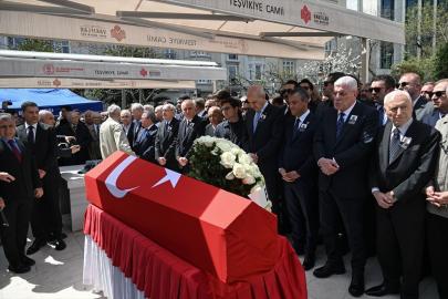 Eski TBMM Başkanı Hüsamettin Cindoruk son yolculuğuna uğurlandı