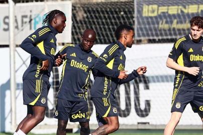 Fenerbahçe derbi hazırlıklarına devam etti