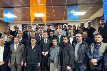 Gelecek Partisi'nden istifa eden 35 kişi AK Parti'ye katıldı