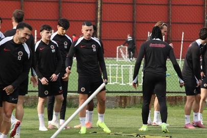 Gençlerbirliği'nde Galatasaray mesaisi sürüyor