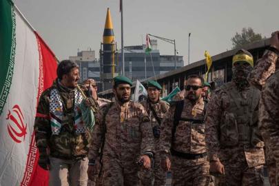 İran: Muhtemel saldırganlar için esir kampları dahi hazırlandı