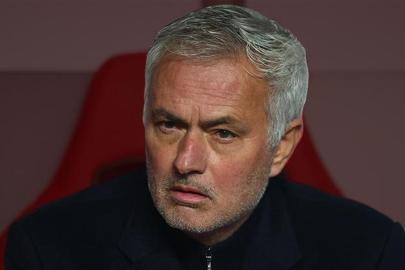 Jose Mourinho'nun basın toplantısında yüreği burkuldu! 'Sanırım beni unutmuşlar'