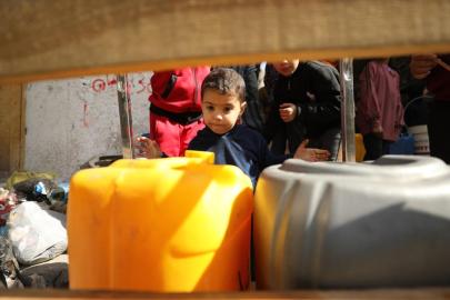 Katil İsrail saldırısı nedeniyle Gazze'de 500 bin kişi içme suyundan mahrum kaldı