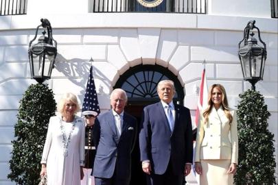 Kral Charles ve Kraliçe Camilla, ABD ziyareti kapsamında Beyaz Saray'da Başkan Trump tarafından karşılandı