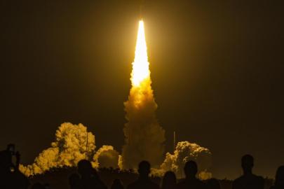 Kritik aşama geçildi: Artemis, Ay'ın uzak tarafına yaklaşıyor