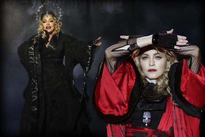 Madonna’dan gizemli adım! Hayranları alarma geçti