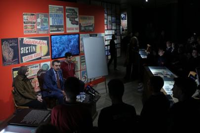 Milli Eğitim Bakanı Tekin, Aydın'da lise öğrencilerine "Demokrasi ve İnsan" konulu ders verdi Açıklaması