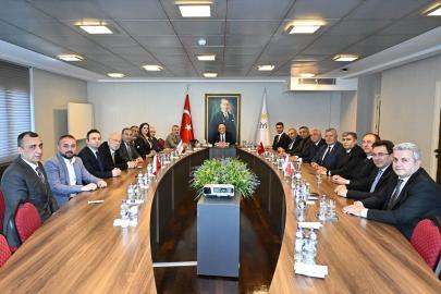 Müsavat Dervişoğlu, GİSADER ve Ankara Malatyalılar Federasyonu heyetlerini kabul etti