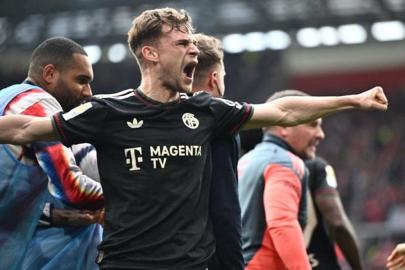 (ÖZET) Bayern'den 3 gollü çılgın geri dönüş! Lennart Karl şov... Freiburg - Bayern Münih maç sonucu 2-3