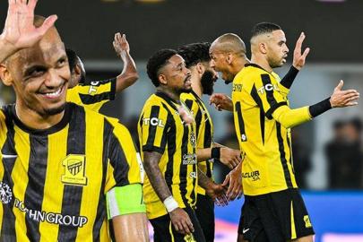(ÖZET) Fabinho 120+10'da sahneye çıktı! Al-Ittihad çeyrek finale yükseldi | Al-Ittihad - Al Wahda maç sonucu: 1-0