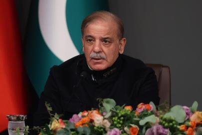 Pakistan Başbakanı Şerif: İran Cumhurbaşkanı ile yapıcı bir görüşme gerçekleştirdik