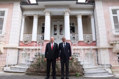 Sağlık Bakanı Memişoğlu, KKTC'li mevkidaşı Dinçyürek ile görüştü